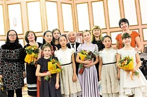 深圳钢琴少年赴俄 参加“中国文化节”
