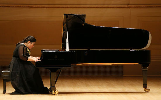 庆祝农历羊年 旅美青年女钢琴家纽约举办钢琴独奏