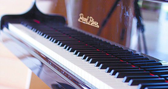 采访人：杨佩胜，青岛大学音乐学院键盘系钢琴专业教师